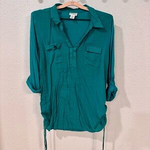 Motherhood Maternity‎ blouse